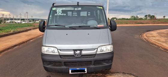 PEUGEOT BOXER 2.3 HDI 330 PASSAGEIRO 16 LUGARES 8V DIESEL 3P MANUAL PEUGEOT BOXER 2.3 HDI 330 PASSAGEIRO 16 LUGARES 8V DIESEL 3P MANUAL